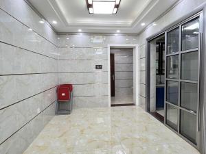 华发四季 3室2厅1卫92.31㎡_华发四季租房餐厅图片2