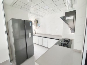 华发又一城一期 4室2厅2卫125.27㎡_华发又一城一期租房厨房图片4