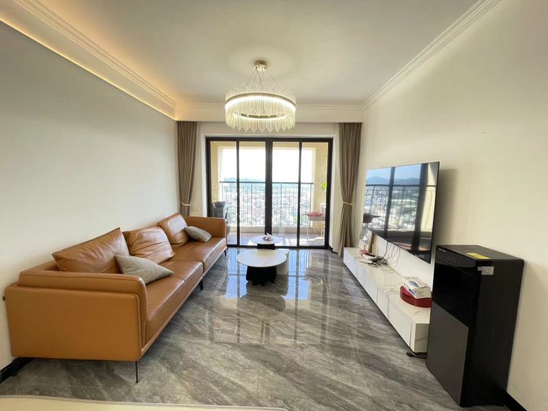 华发四季 3室2厅2卫96㎡_华发四季二手房图片图片2