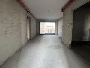 华发四季 4室2厅2卫148.75㎡_华发四季二手房客厅图片2