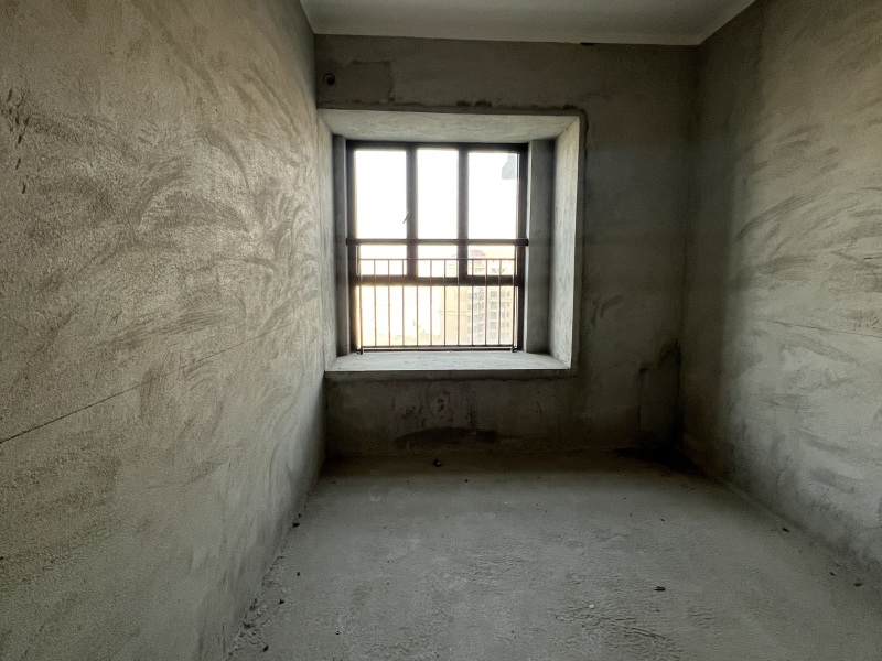 华发四季 4室2厅2卫148.75㎡_华发四季二手房图片图片10