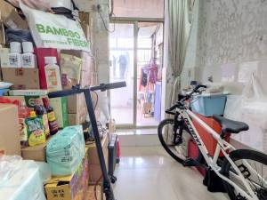黎明大院 东南朝向5房精装修房源深圳罗湖区螺岭租房图片